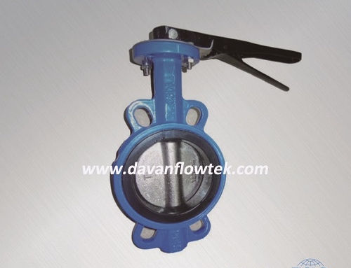 Wafer type butterfly valve without pin